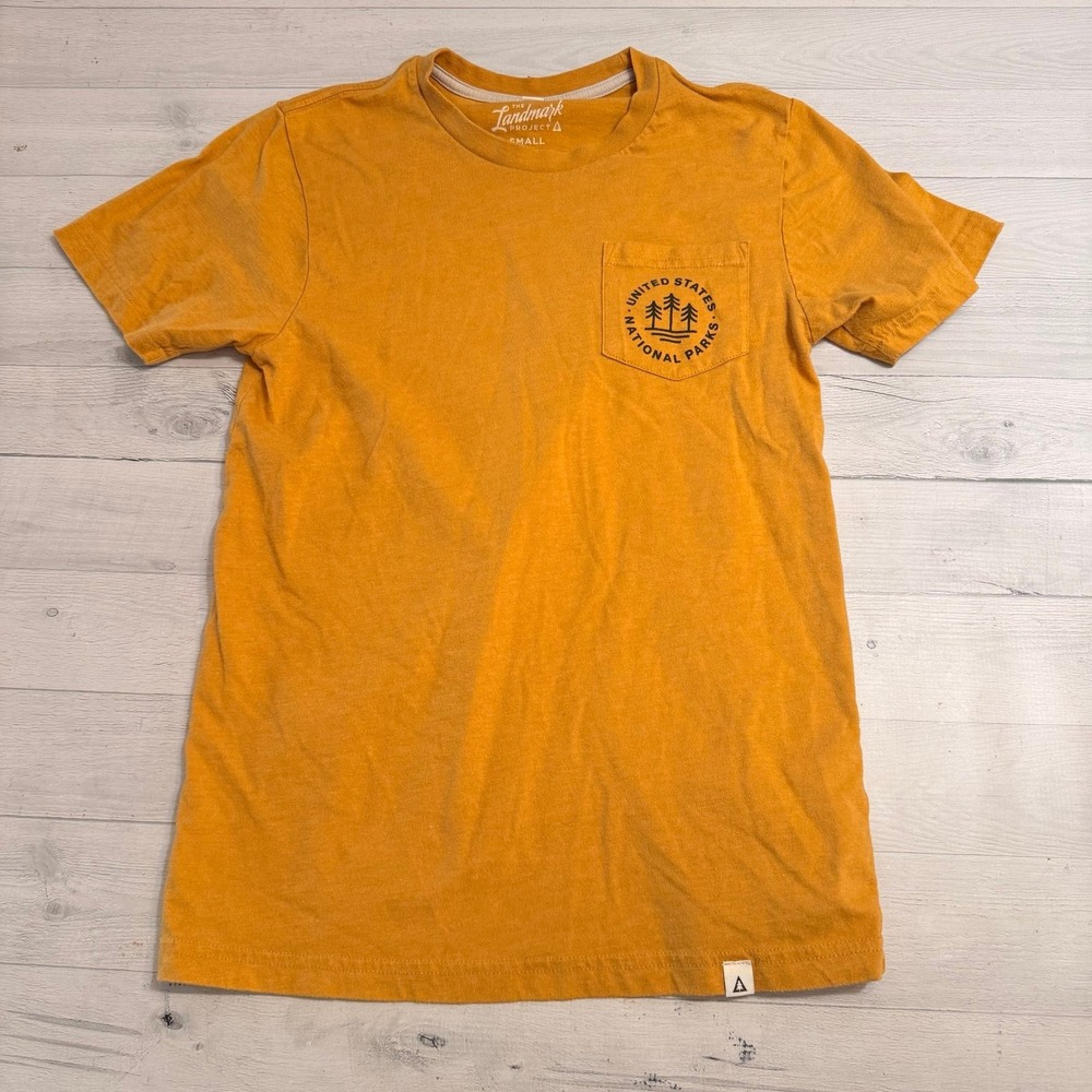 Landmark Project U.S. National Parks‎ Unisex Short Sleeve Pocket Tee gold small